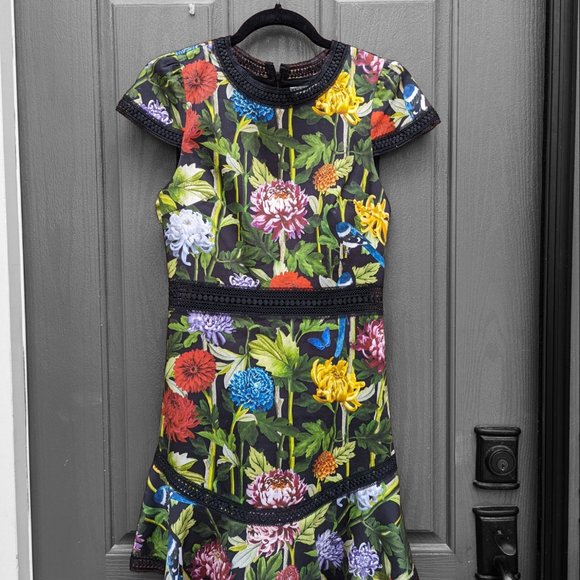 Alice + Olivia Rapunzel Floral Dress - Picture 2 of 2